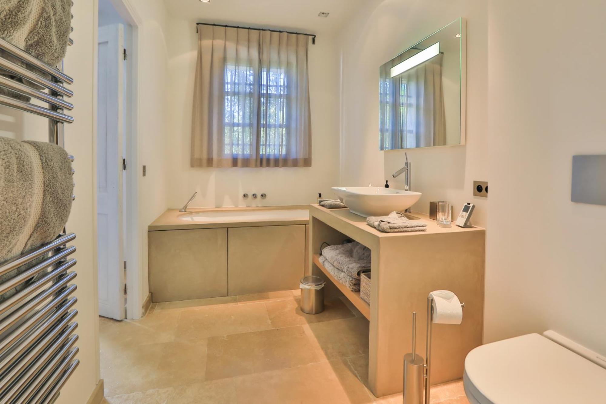Vyylla Private Frühstückspension Saint-Tropez